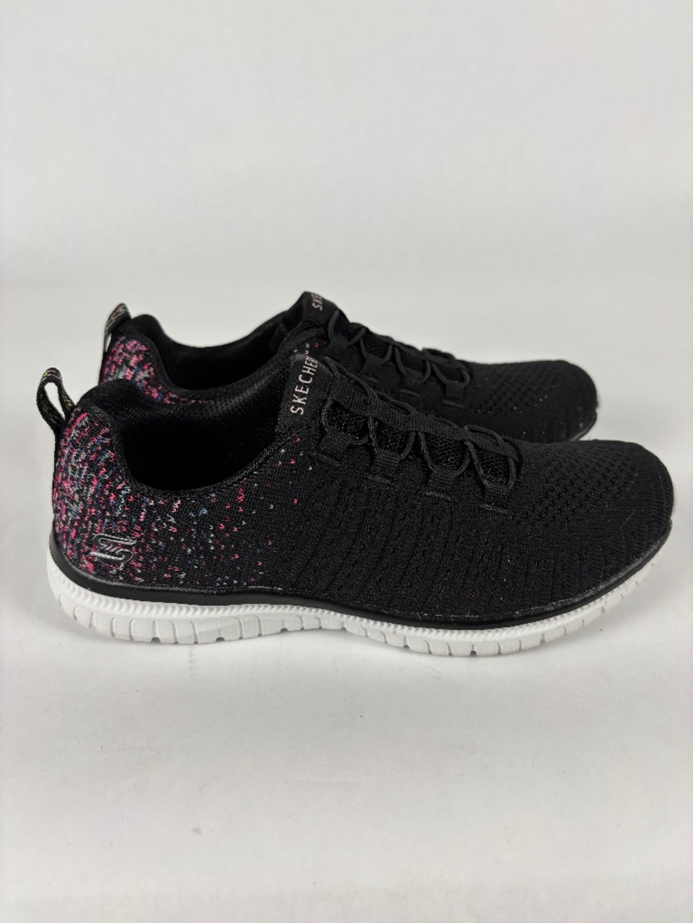 Skecher, Athletic/Slip-in Shoes, Black/Malti-Colored, Workout/gym Sneakers us6.5